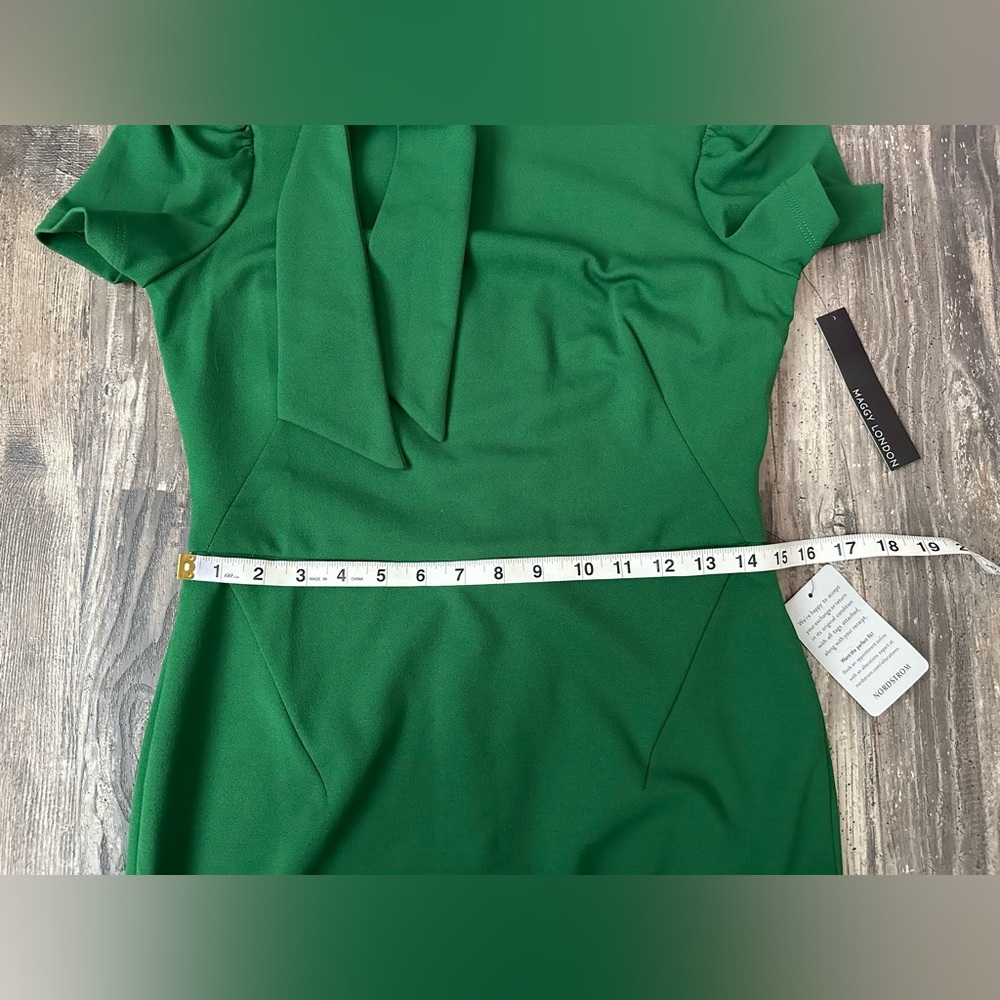 NWT Maggy London Women’s Short Sleeve Neck Tie Green Midi Dress Size 2 - Picture 6 of 9